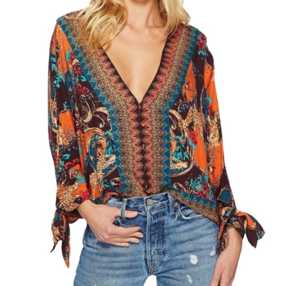 Free People Tops - S Free People Catch Me If You Can Boho Cropped Button Up V Neck Blouse Top